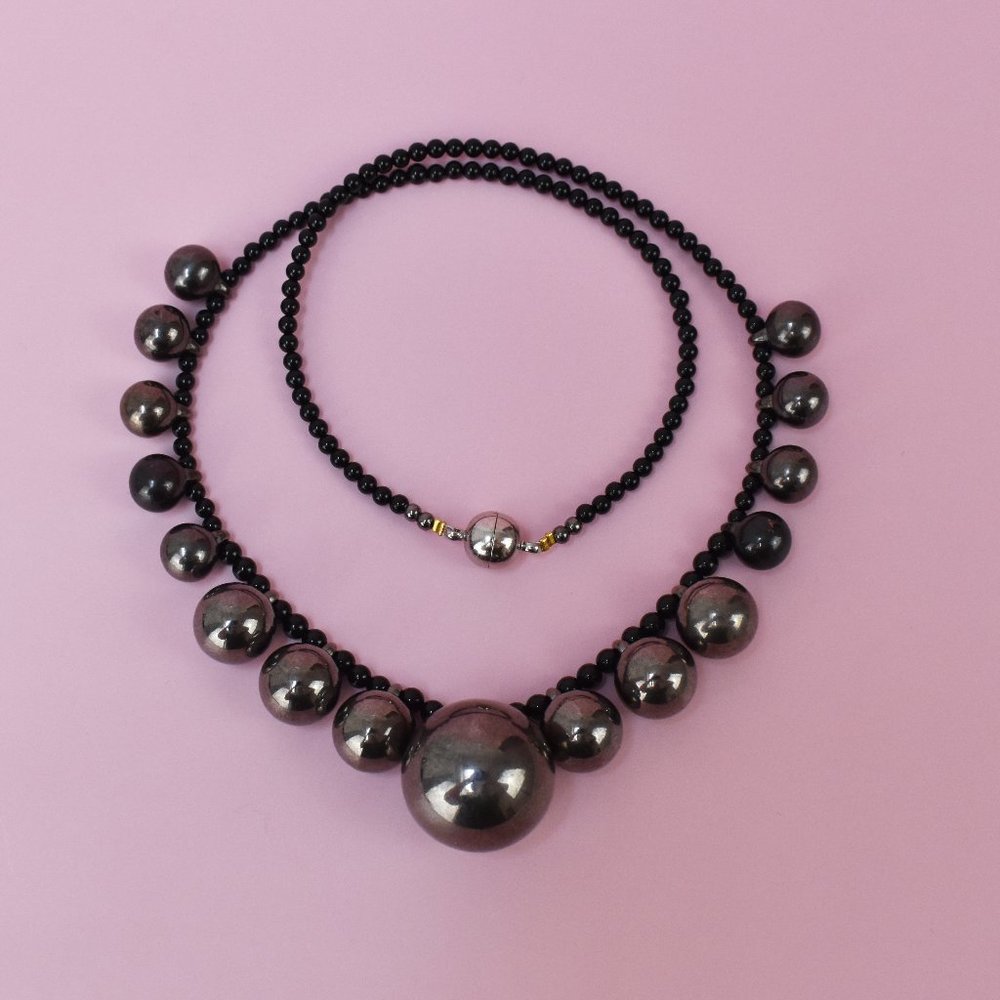 Long boho bib necklace, statement metal bead bohemian jewelry - Picture 2 of 4